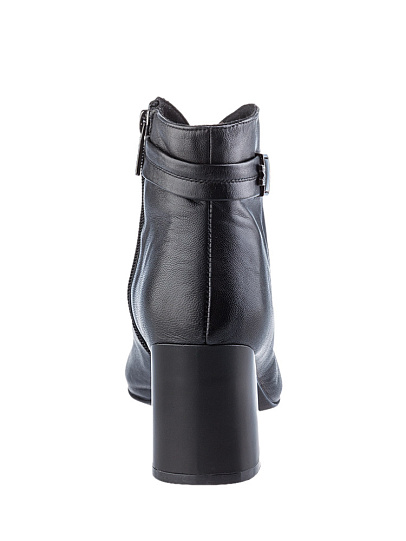 C1057-010 Ботинки