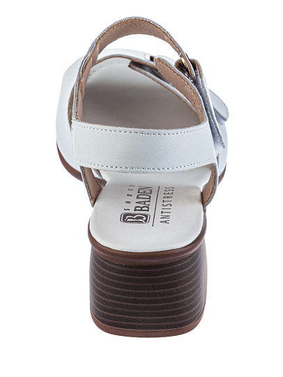 EA025-012 Босоножки